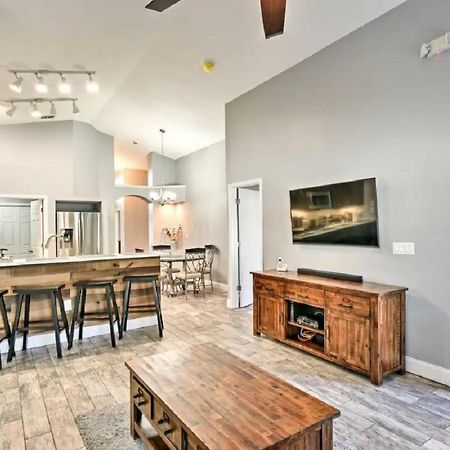 Mickeys Landing - Luxurious 4Br With 2 Master Suites, Privacy Fenced Pool & Hot Tub Bbq Game Rm 2 Miles To Disney! Orlando Buitenkant foto